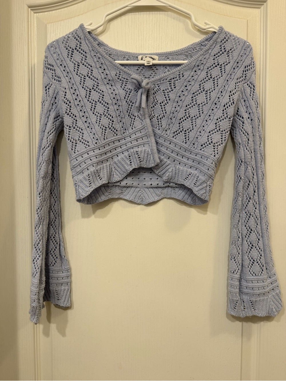 Art Class Girls Size 6/7 Blue Pointelle Knit Tie Front Cropped Cardigan